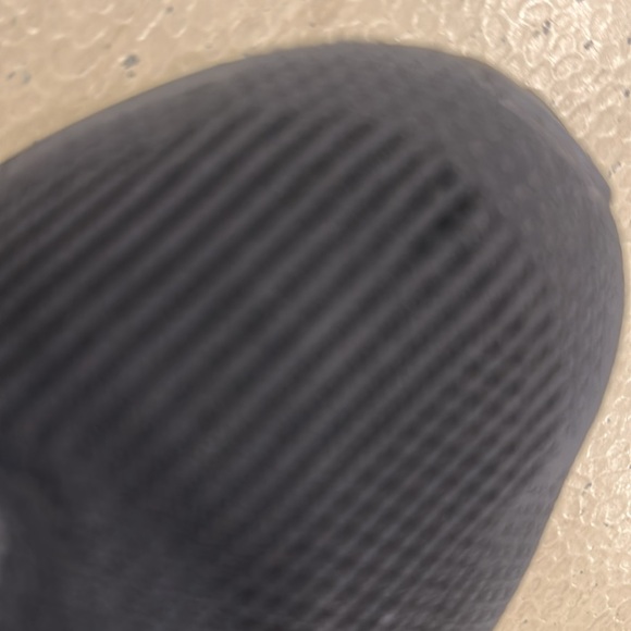 100% Authentic. Black Woman’s Athletic Shoes - Picture 6 of 7